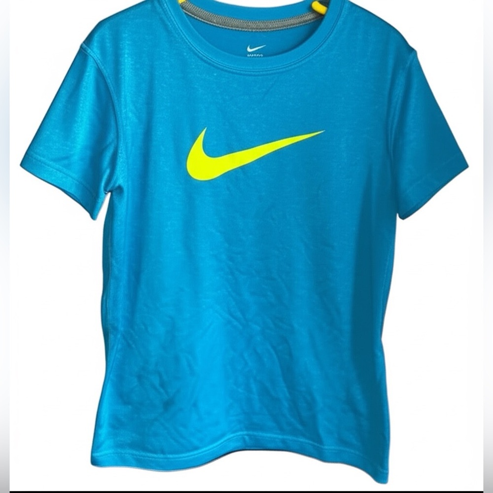 Nike Kids Dri-FIT Turquoise T-Shirt Size Medium | Play Condition Active Tee